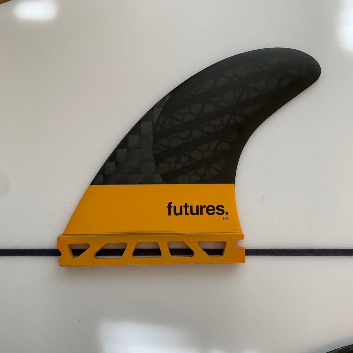 Futures EA Blackstix Thruster Size Medium Orange