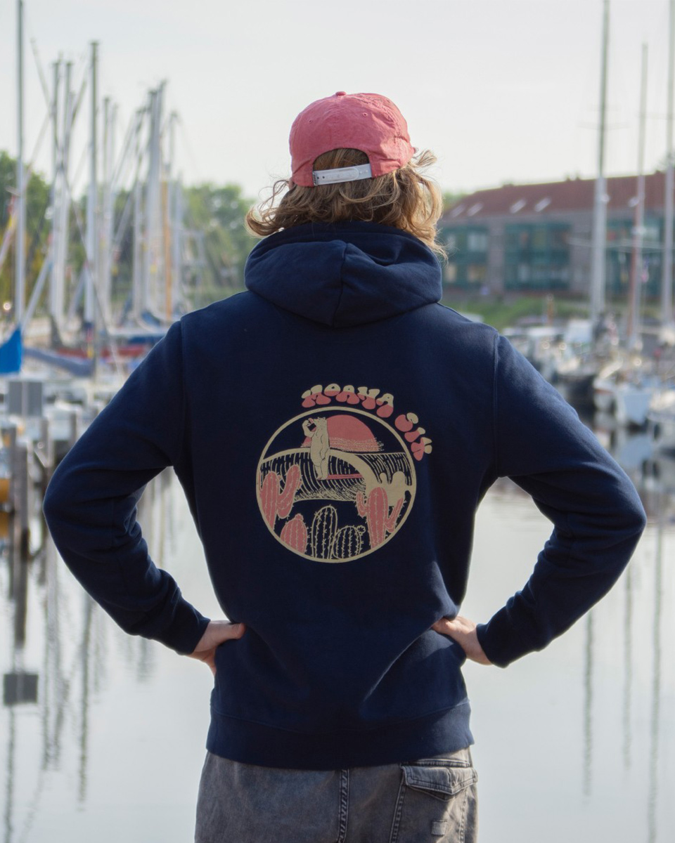 Surfing Bear hoodie (unisex)