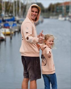 Swinging chimp kids hoodie - Afbeelding 2