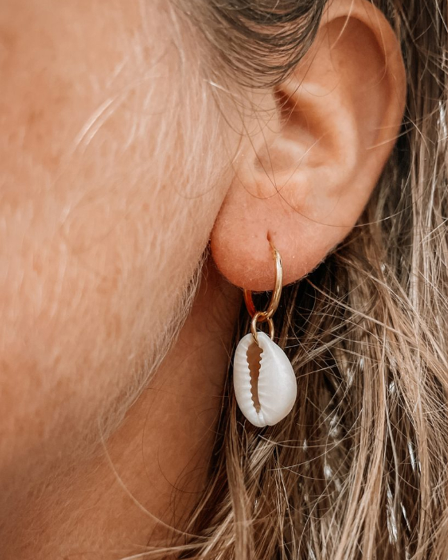 Mini kauri oorbellen goud – Laguna Treasures