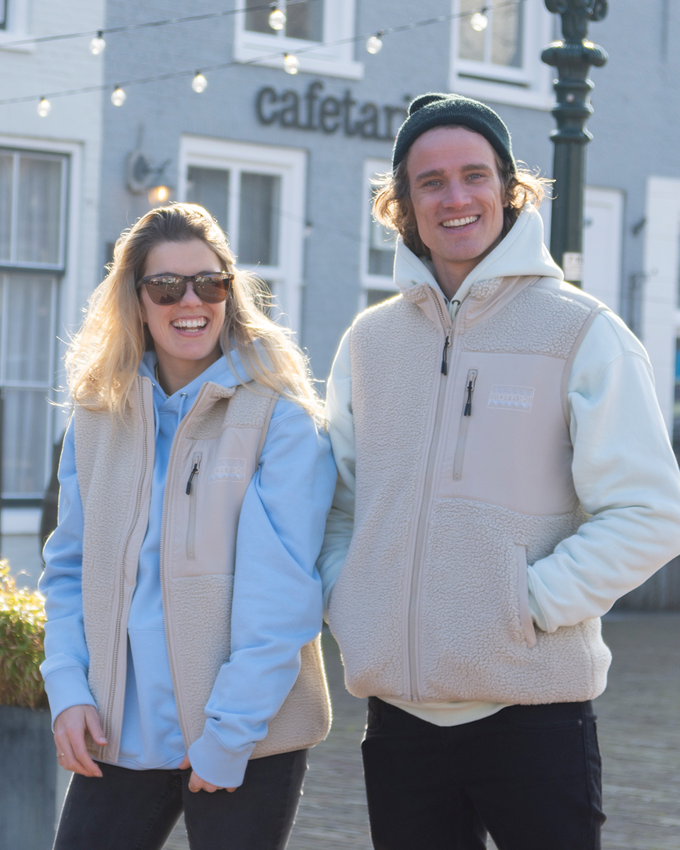 Moana Six roots bodywarmer sand