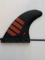 Future Fins F4 Alpha Size Small Black Red