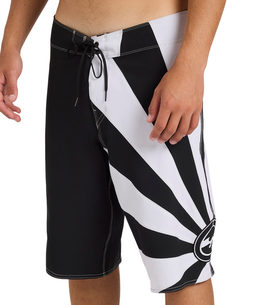 BILLABONG A.I. RISING SUN PRO BOARDSHORT BLACK/WHITE