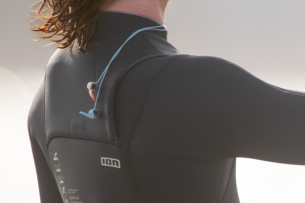 Wetsuits & neopreen