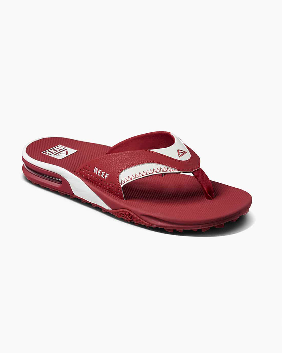 Reef Fanning tailgate red white